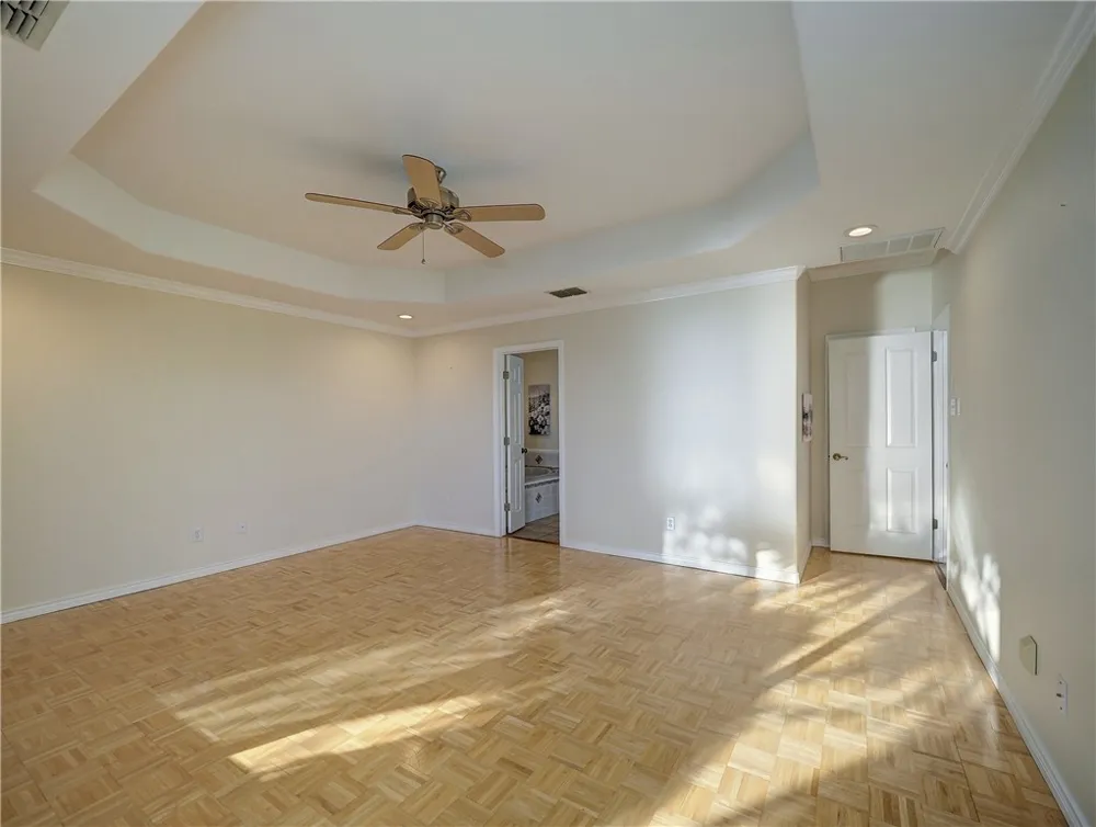 1343 W Bayview Drive Portland, TX 78374