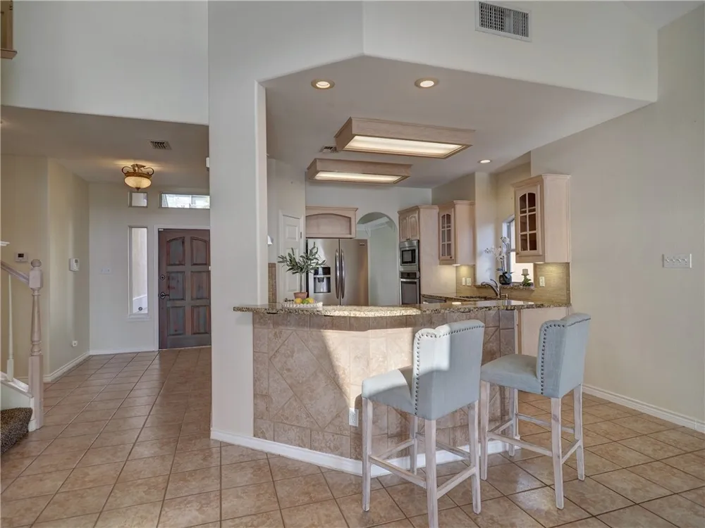 1343 W Bayview Drive Portland, TX 78374