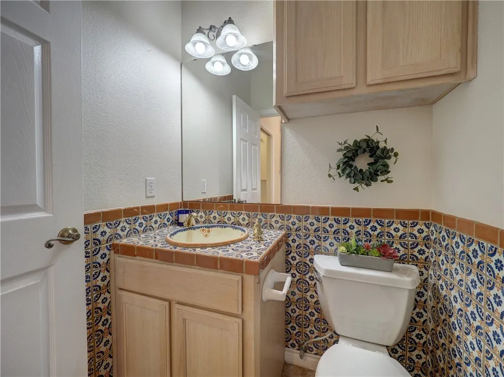 1343 W Bayview Drive Portland, TX 78374
