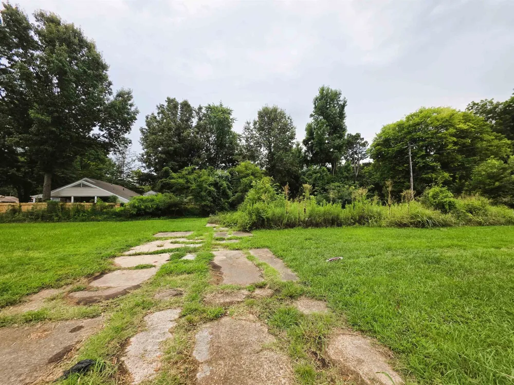6763 NAVY RD Millington, TN 38053