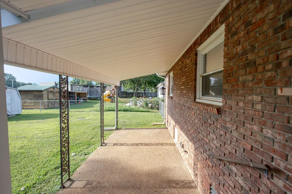 116 Eveningside Dr Chapel Hill, TN 37034