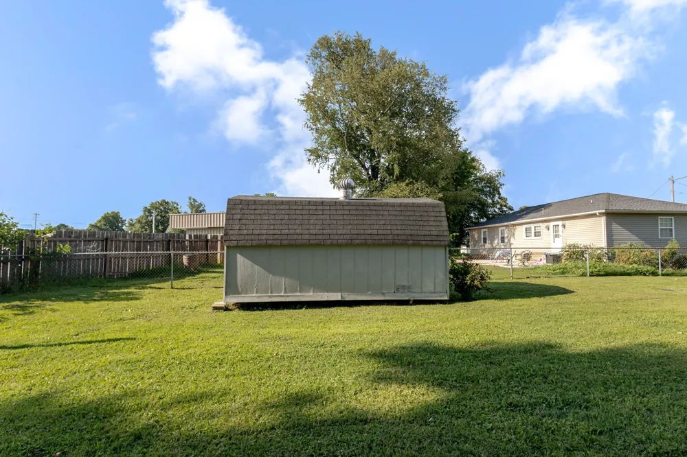 116 Eveningside Dr Chapel Hill, TN 37034