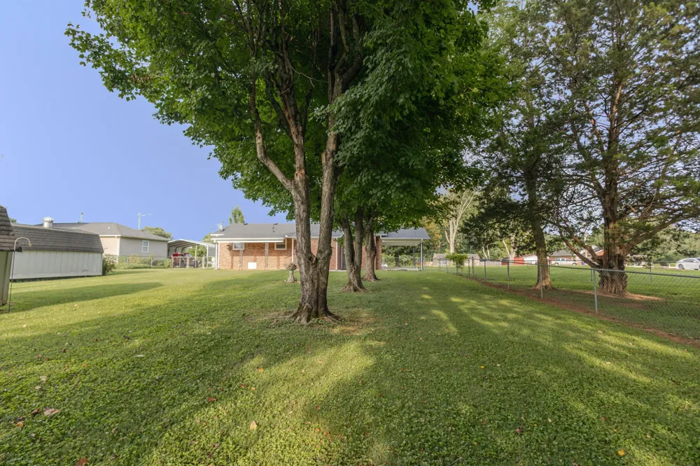 116 Eveningside Dr Chapel Hill, TN 37034