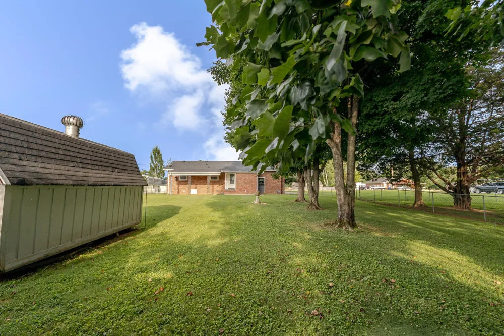 116 Eveningside Dr Chapel Hill, TN 37034