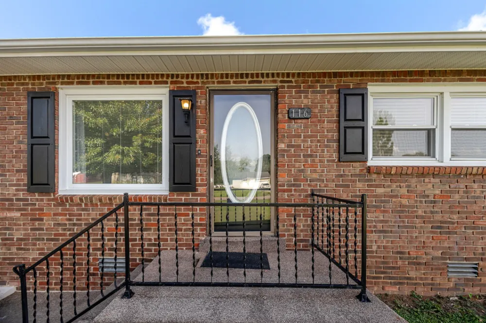 116 Eveningside Dr Chapel Hill, TN 37034