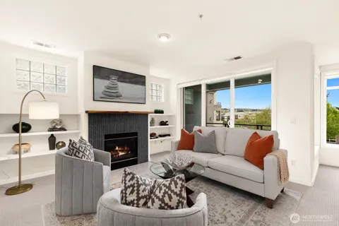 225 4th Avenue #A309