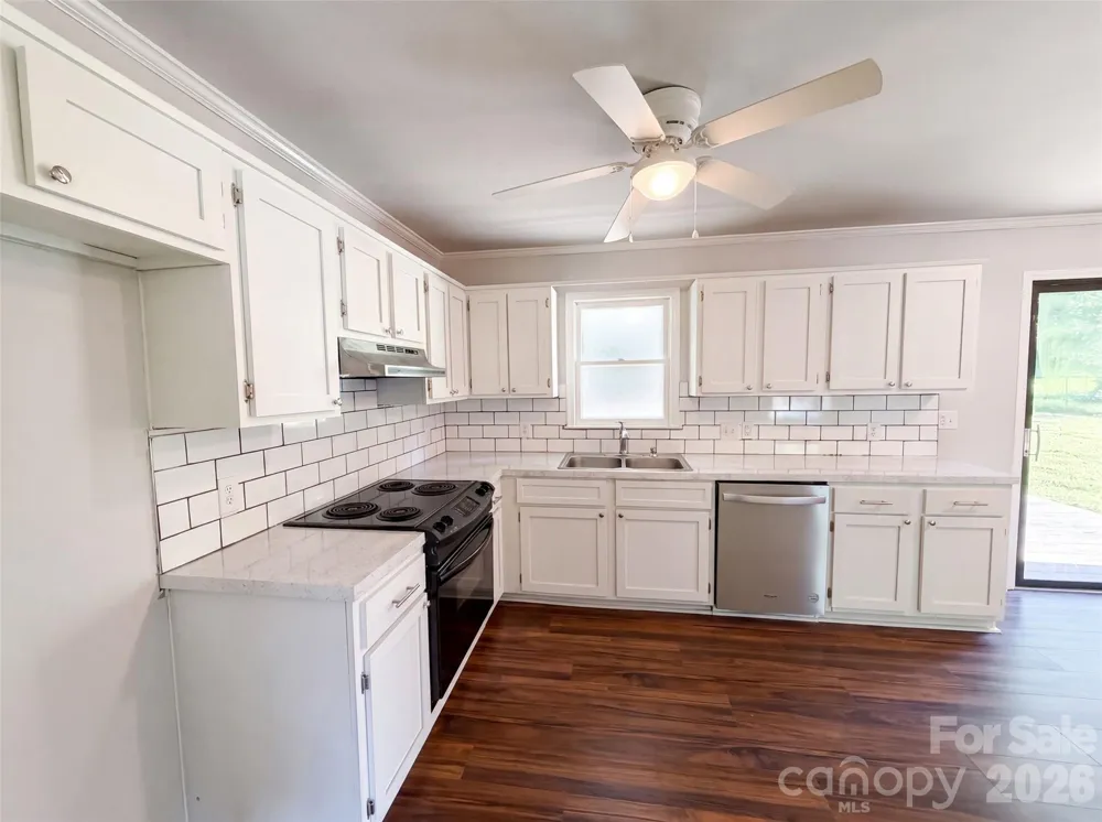 120 Riley Road Dallas, NC 28034
