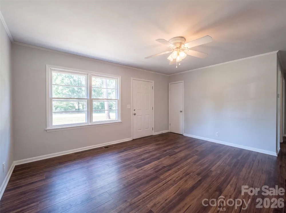 120 Riley Road Dallas, NC 28034