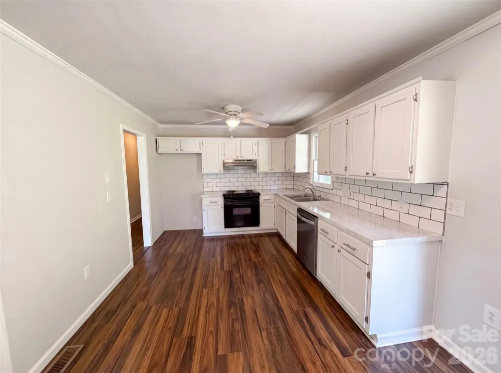 120 Riley Road Dallas, NC 28034