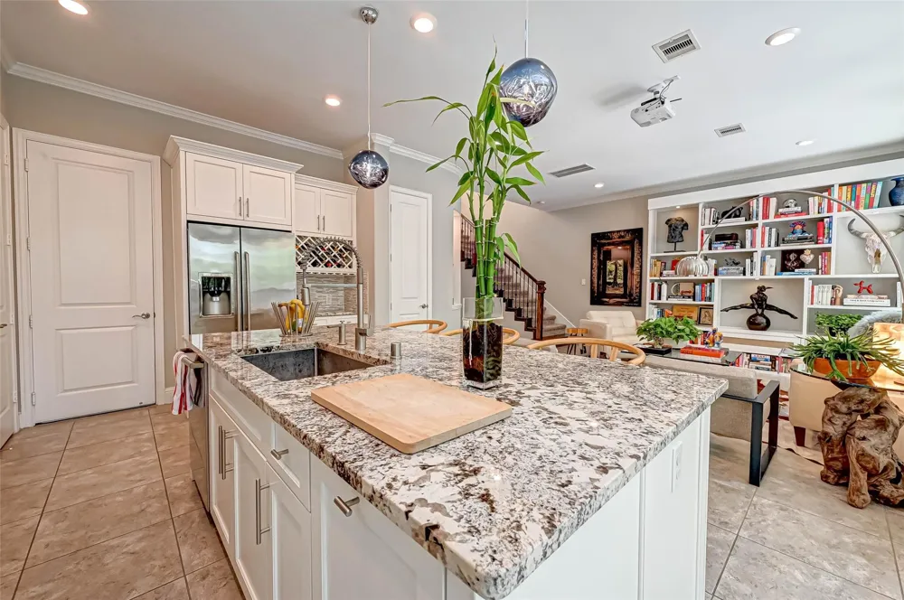 23 Silver Rock Drive Tomball, TX 77375