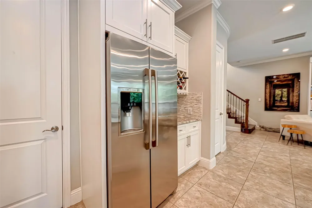 23 Silver Rock Drive Tomball, TX 77375