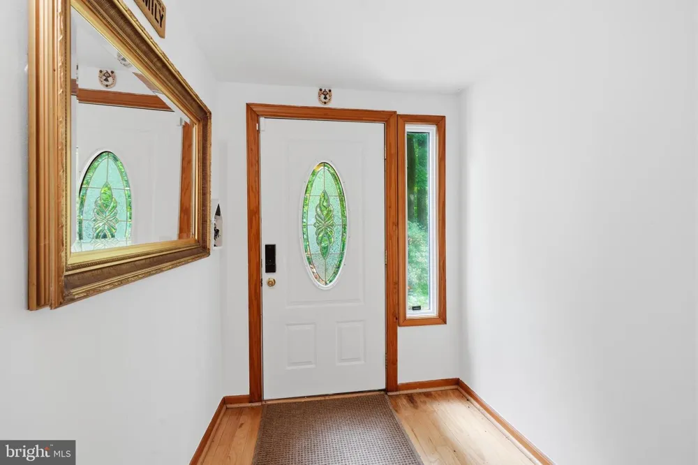 1132 LINDSAY LANE Rydal, PA 19046