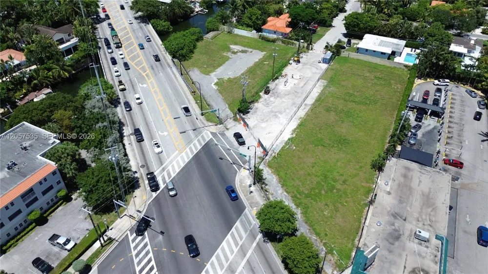 10500 Biscayne Blvd Miami Shores, FL 33138