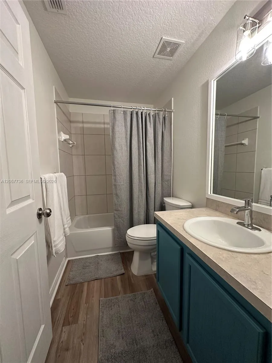 307 Fox Loop Davenport, FL 33837