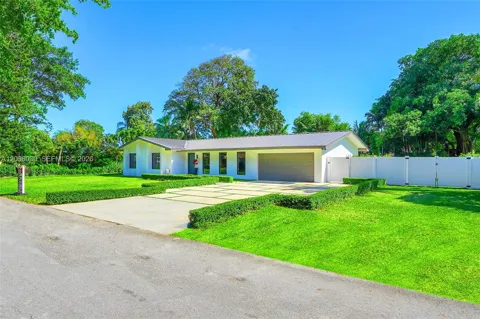 8820 SW 182nd Ter