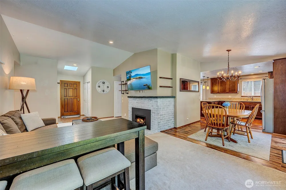 29707 32nd Place S Auburn, WA 98001