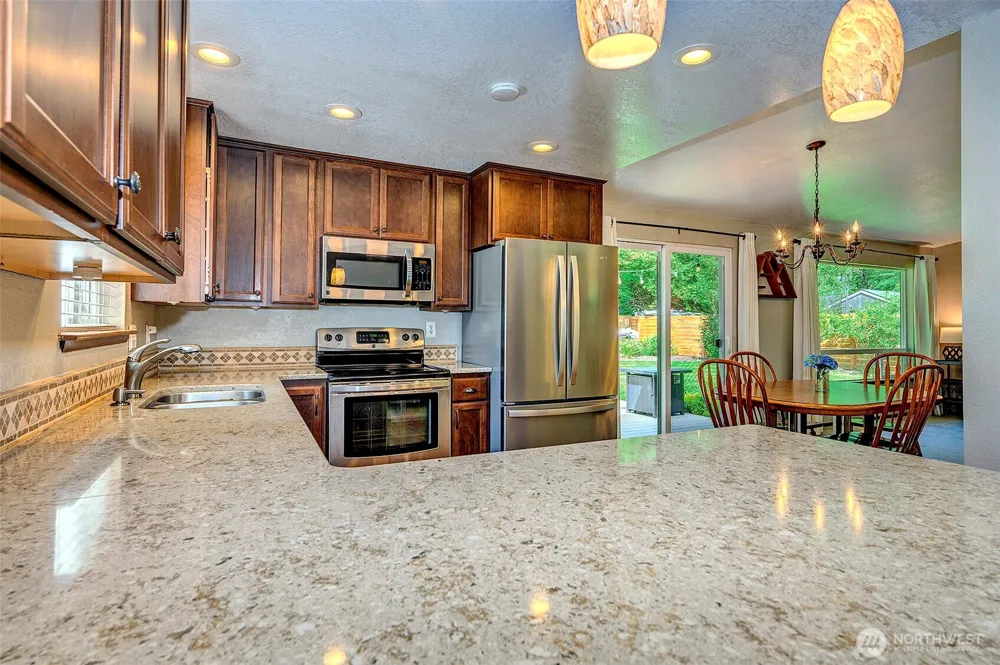 29707 32nd Place S Auburn, WA 98001