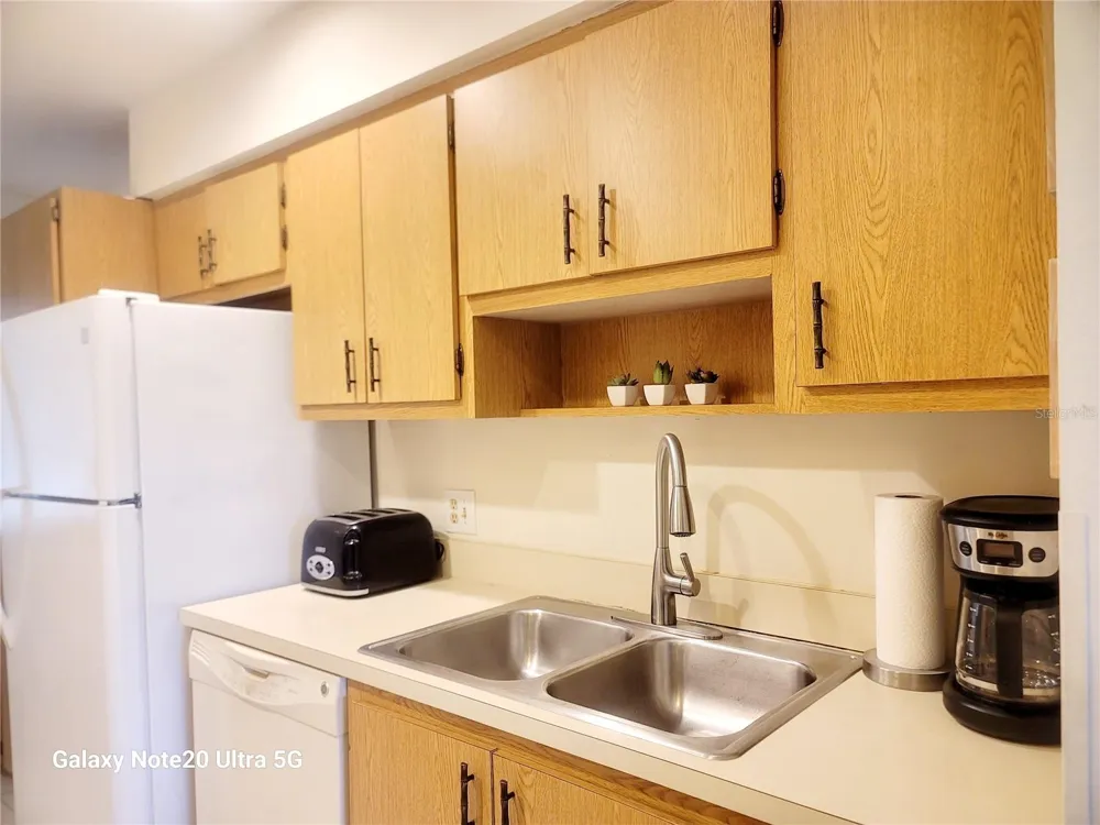 4535 LONGWATER CHASE #18 Sarasota, FL 34235