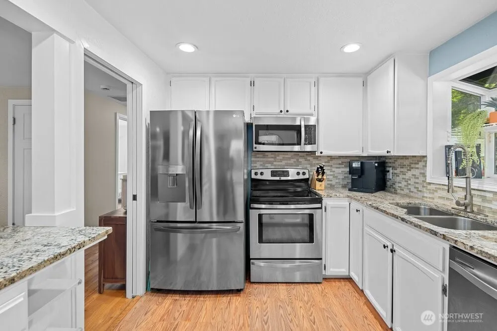 12610 SE 73rd Place Newcastle, WA 98056