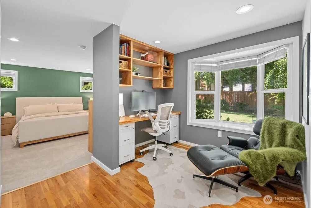 12610 SE 73rd Place Newcastle, WA 98056