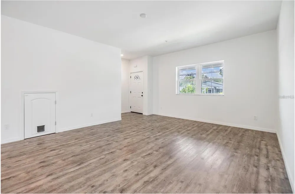 1264 PIERCE STREET Clearwater, FL 33756