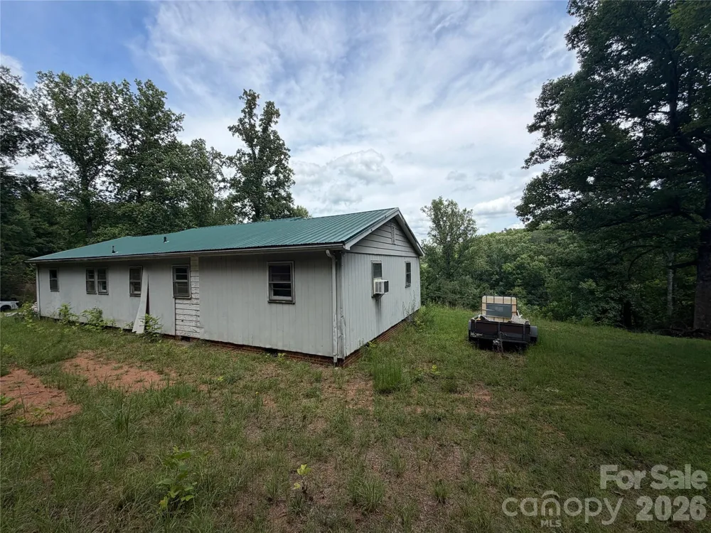 5022 Old NC 18 Highway Connelly Springs, NC 28612