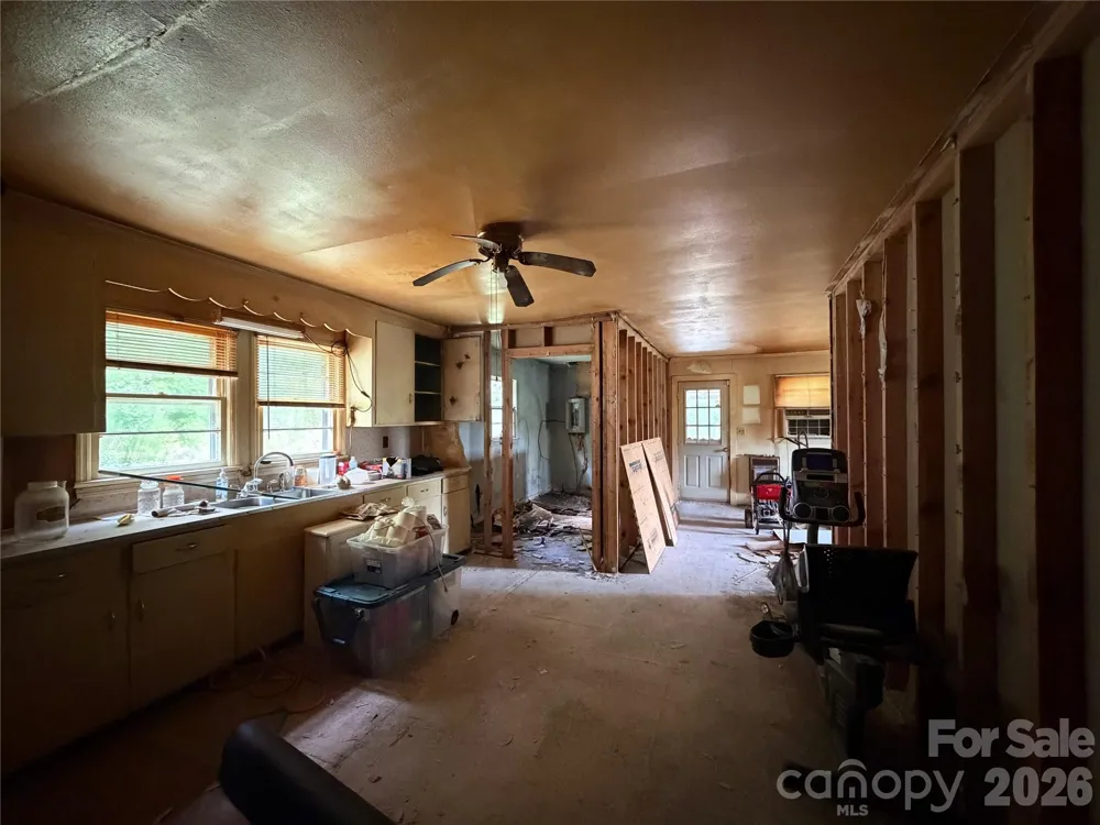 5022 Old NC 18 Highway Connelly Springs, NC 28612