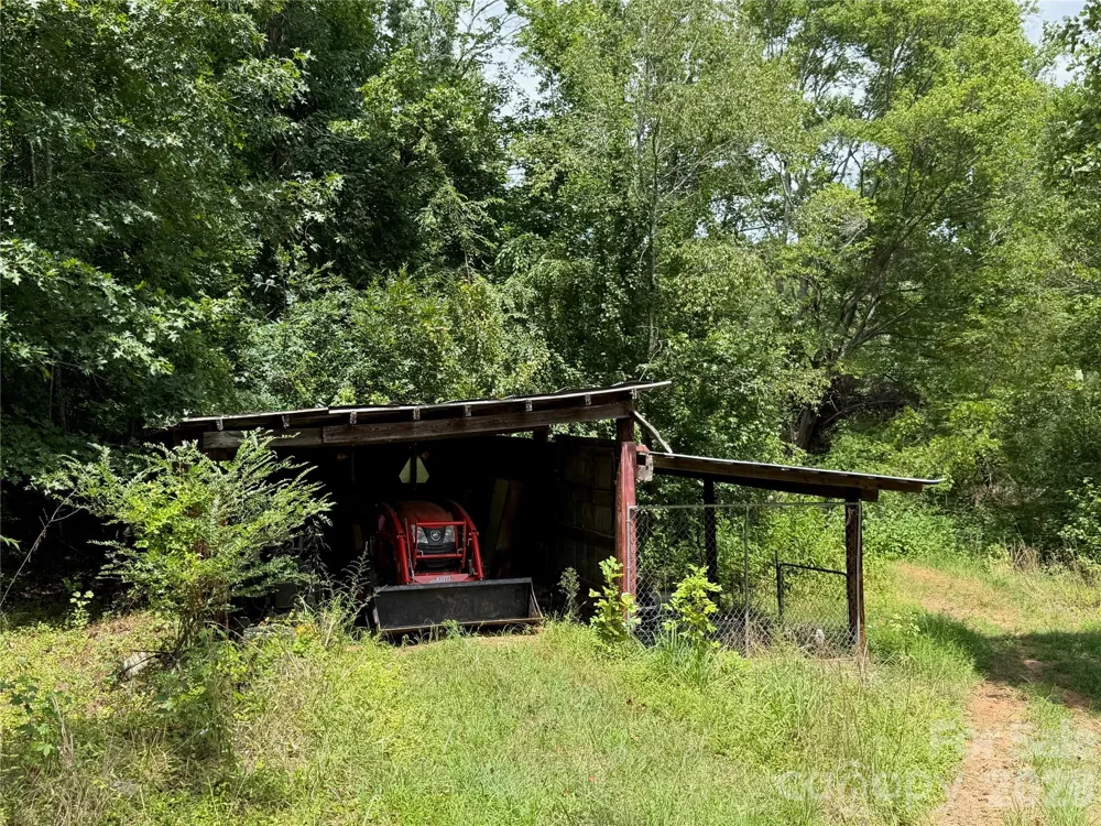 5022 Old NC 18 Highway Connelly Springs, NC 28612