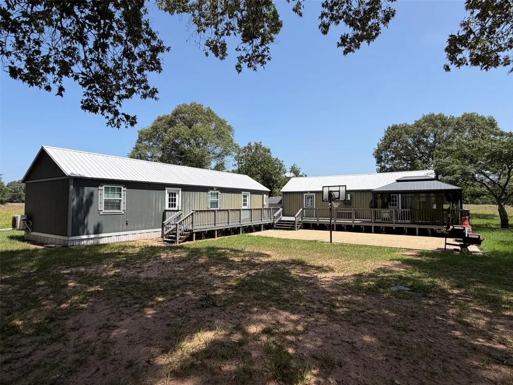 209 Fcr 261 Oakwood, TX 75855