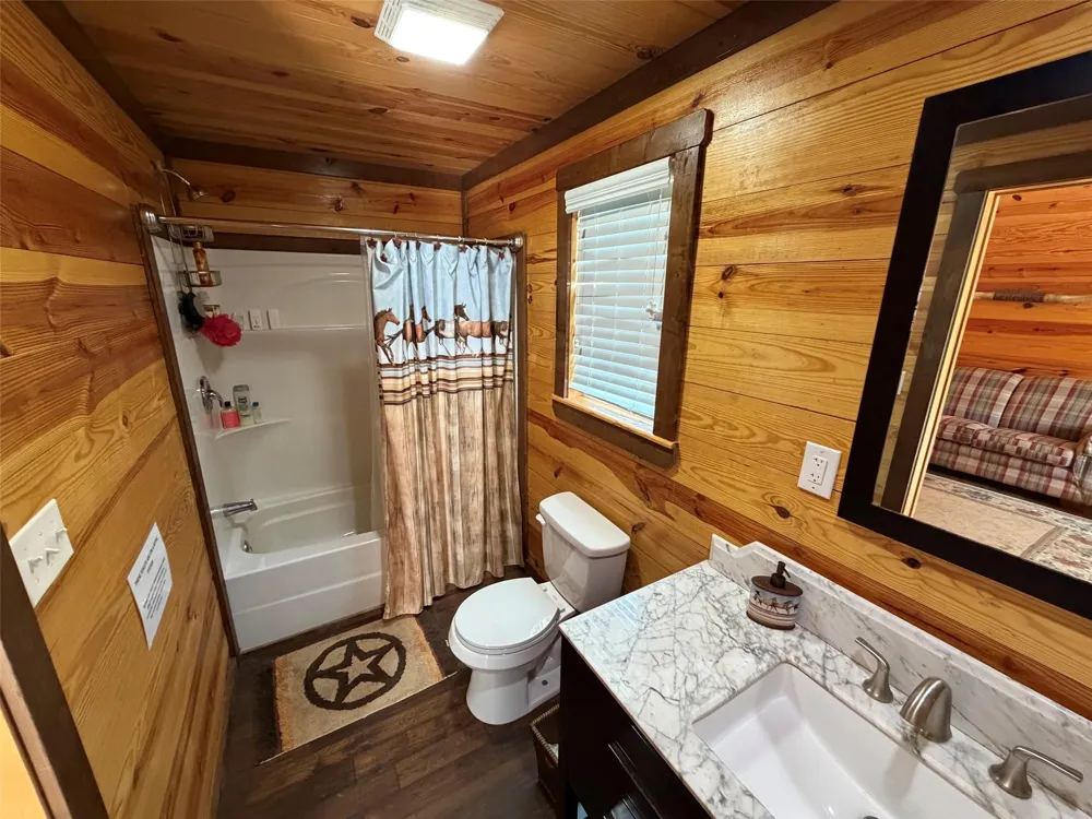 209 Fcr 261 Oakwood, TX 75855