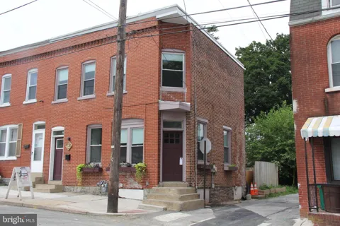 130 FRANKLIN STREET