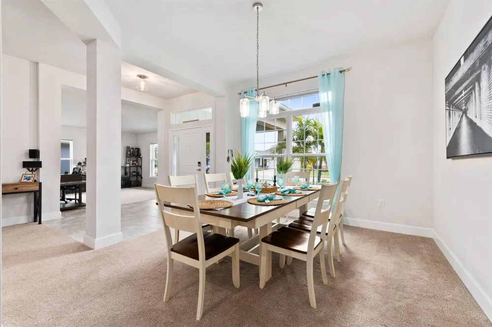 8324 Amalfi Circle Fort Pierce, FL 34951