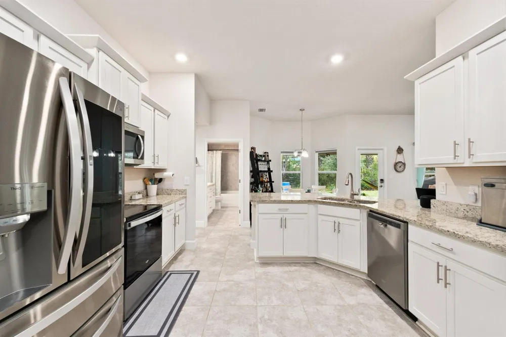 8324 Amalfi Circle Fort Pierce, FL 34951