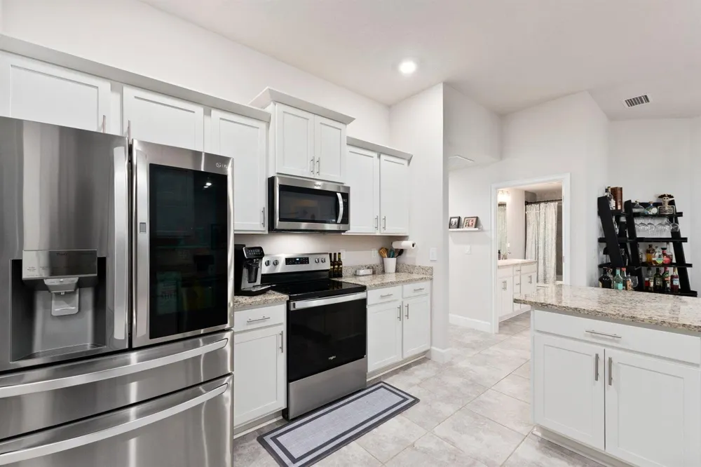 8324 Amalfi Circle Fort Pierce, FL 34951