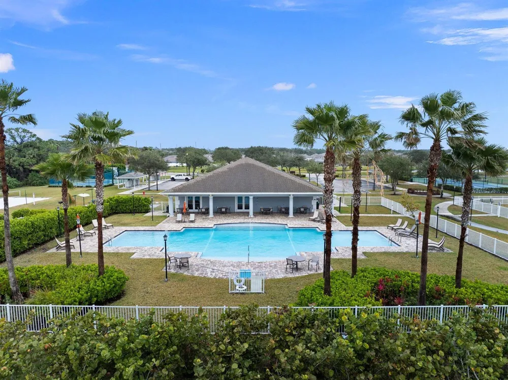 8324 Amalfi Circle Fort Pierce, FL 34951