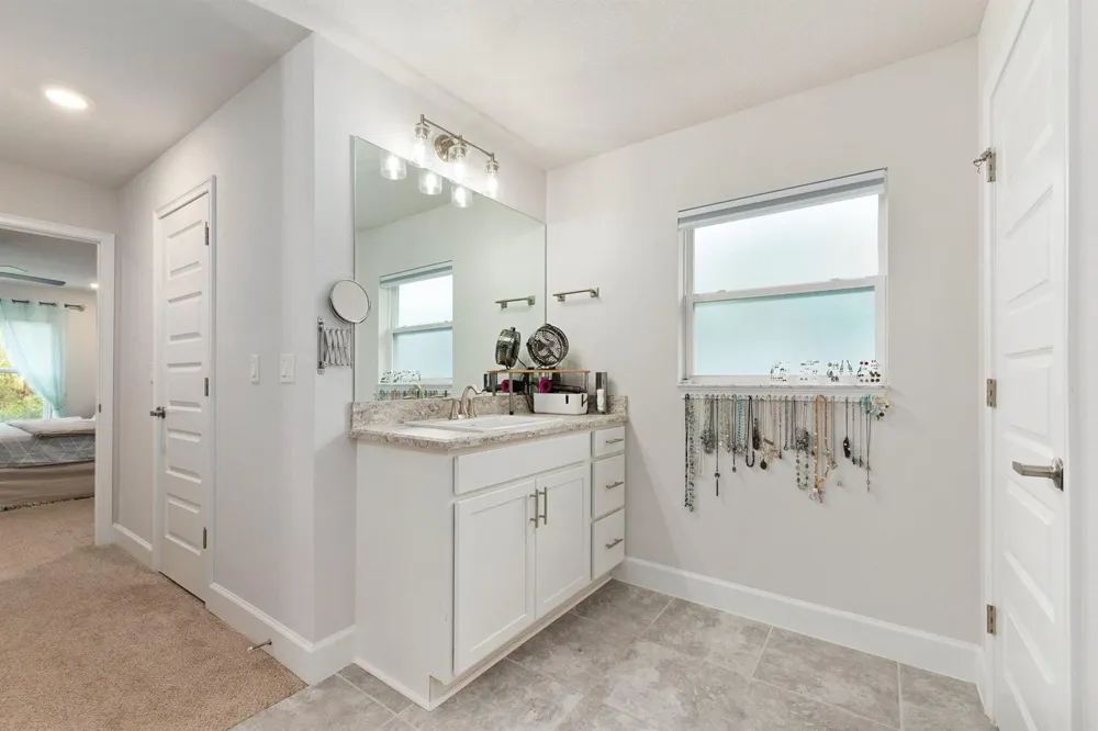 8324 Amalfi Circle Fort Pierce, FL 34951
