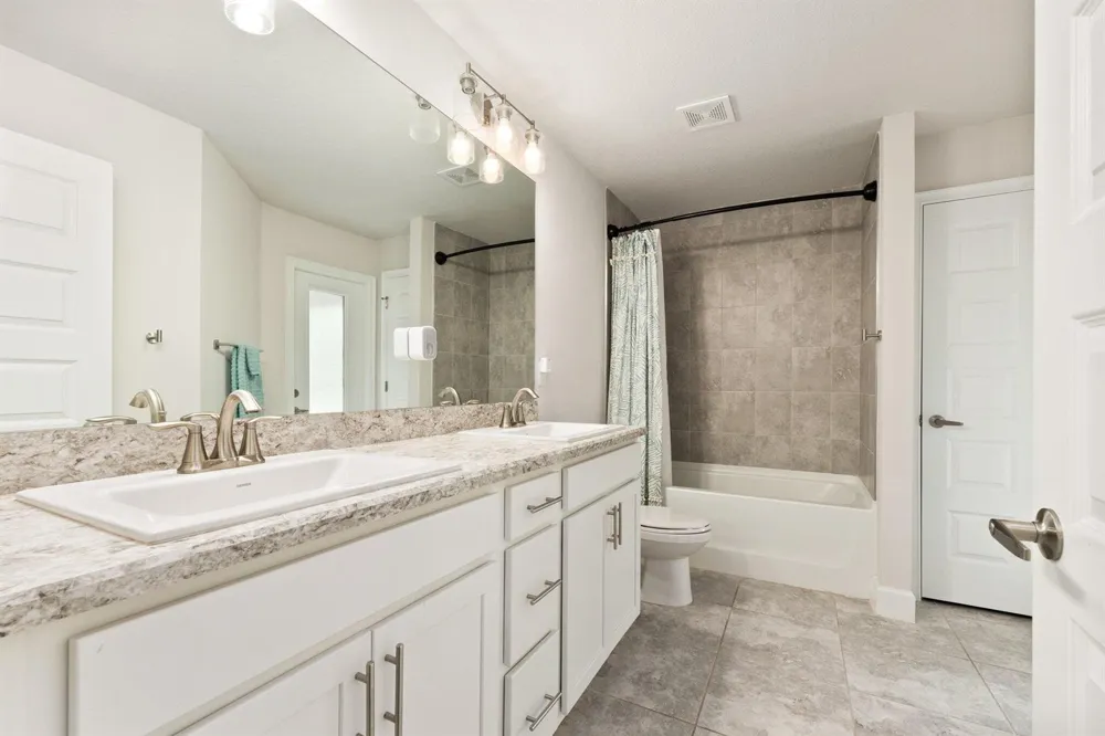 8324 Amalfi Circle Fort Pierce, FL 34951