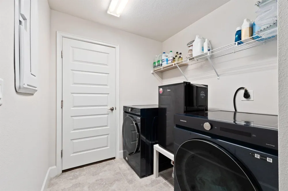 8324 Amalfi Circle Fort Pierce, FL 34951