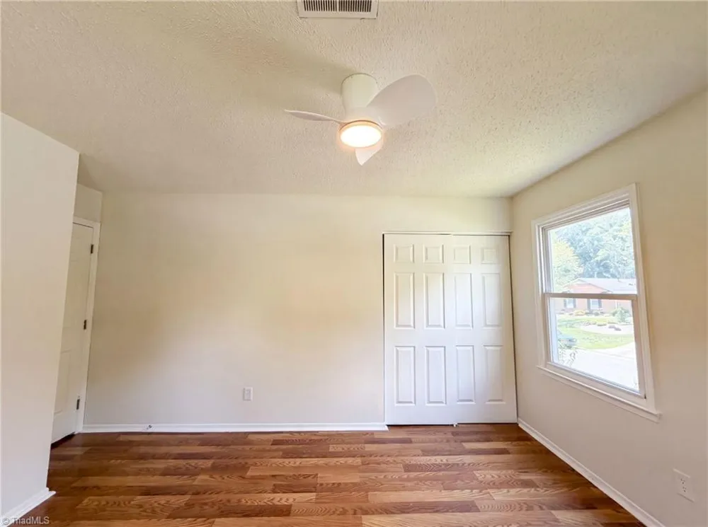 800 Edinburgh Drive Jamestown, NC 27282