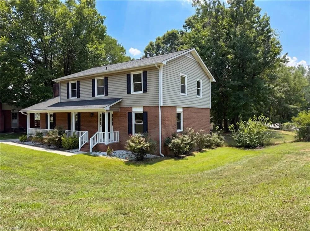 800 Edinburgh Drive Jamestown, NC 27282