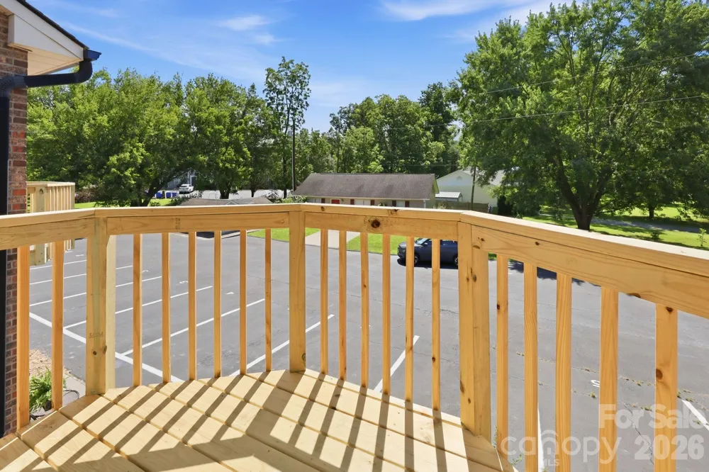 5 Country Gardens Drive Fletcher, NC 28732