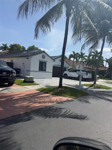 15921 SW 82 ST
