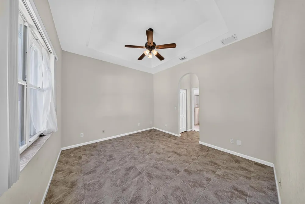 5743 Sunberry Circle Fort Pierce, FL 34951