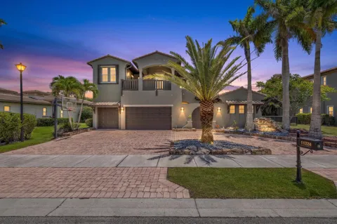 11224 NW 77th Place
