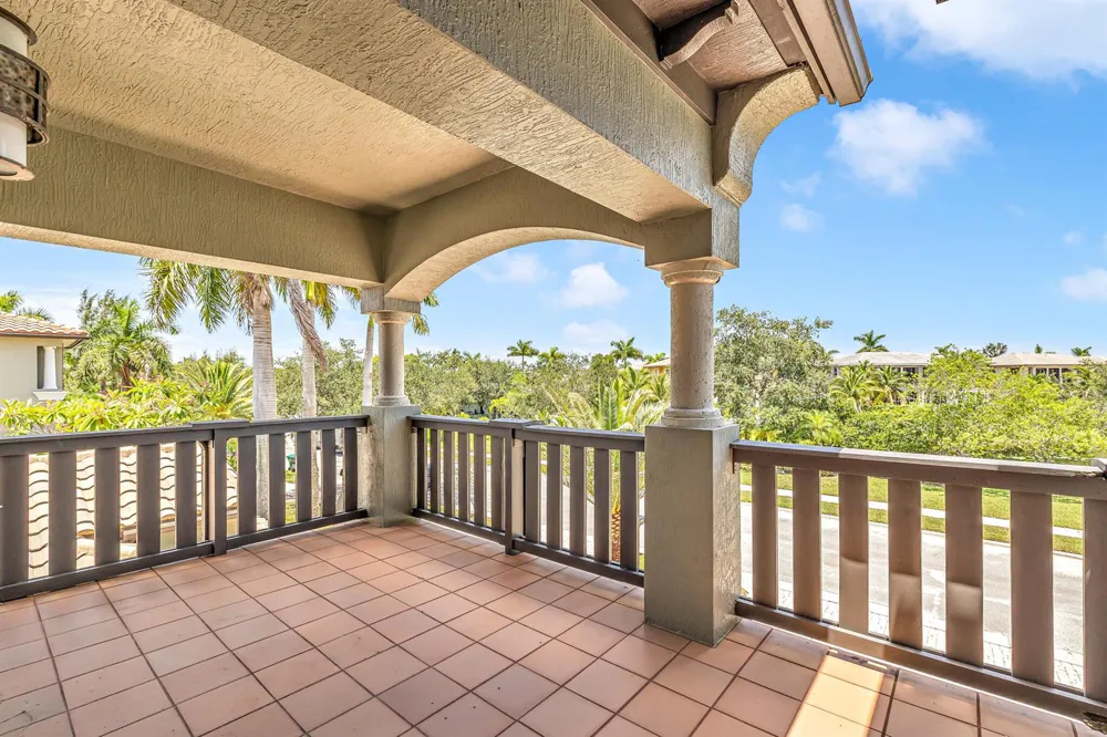 11224 NW 77th Place Parkland, FL 33076