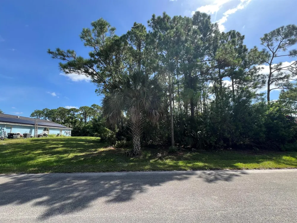 2591 Palomar Avenue SE Palm Bay, FL 32909