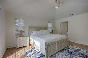 475 Seabrook Road Tequesta, FL 33469