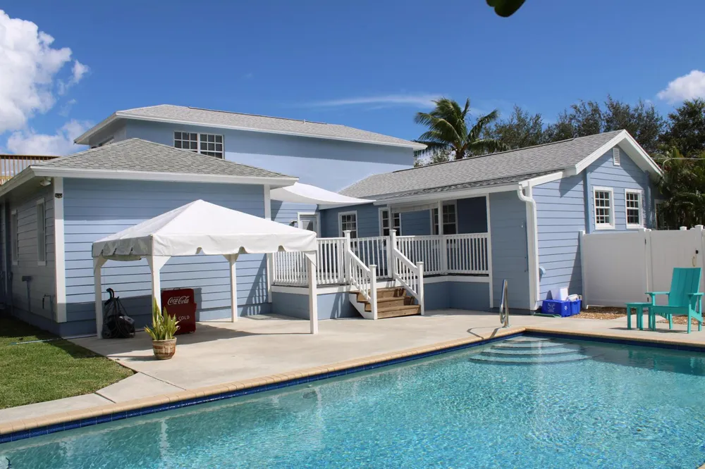 475 Seabrook Road Tequesta, FL 33469