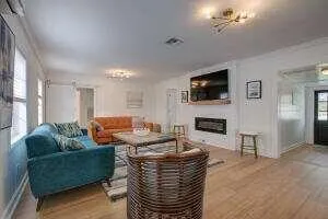 475 Seabrook Road Tequesta, FL 33469