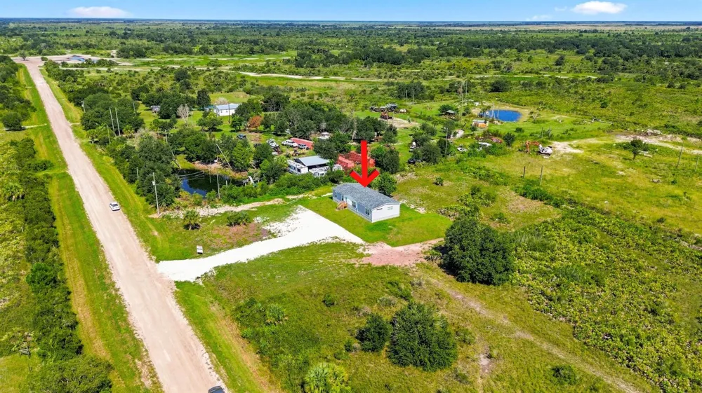 20263 NW 304TH STREET Okeechobee, FL 34972